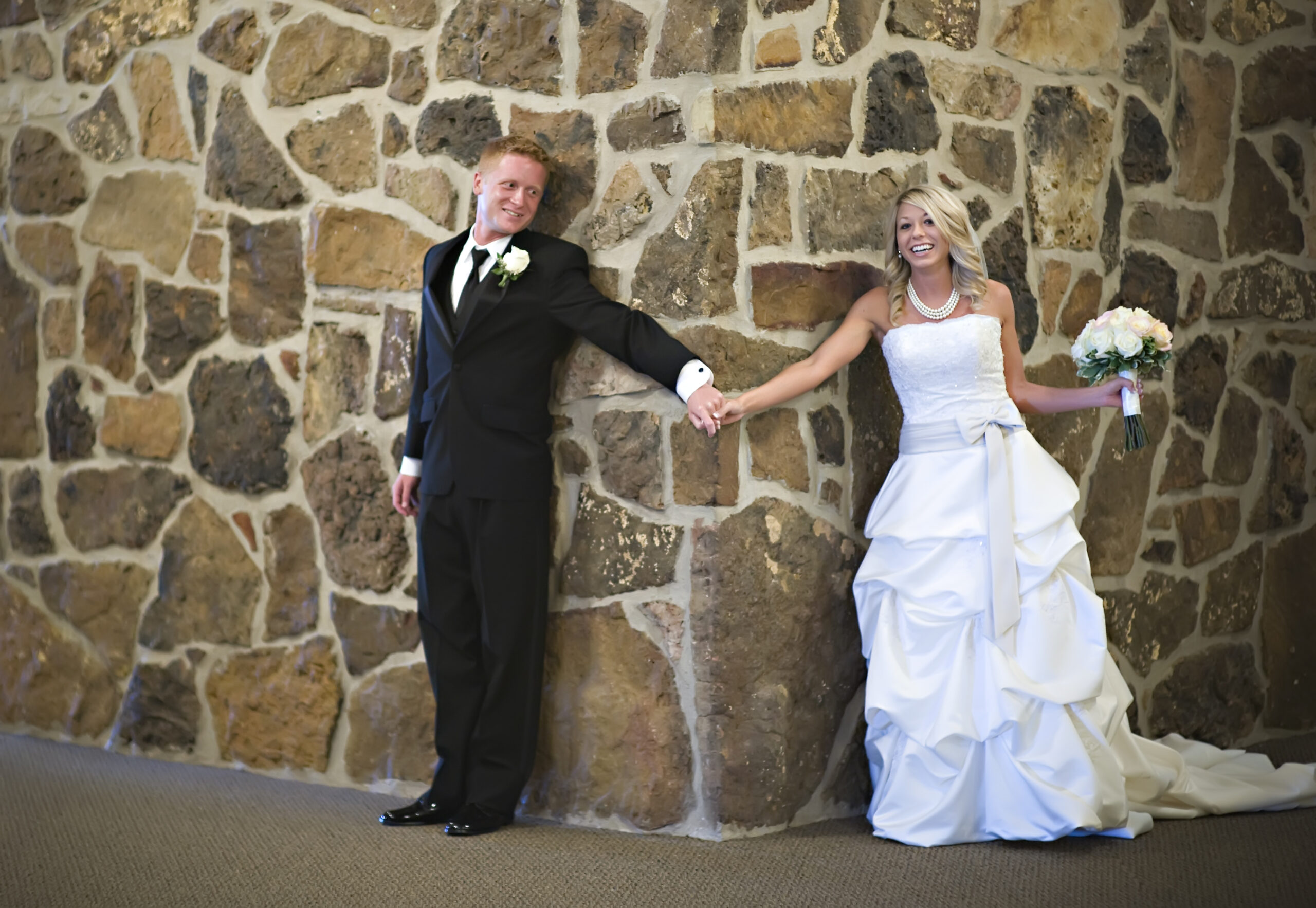 Wedding Photo Idea: The Corner Shot
