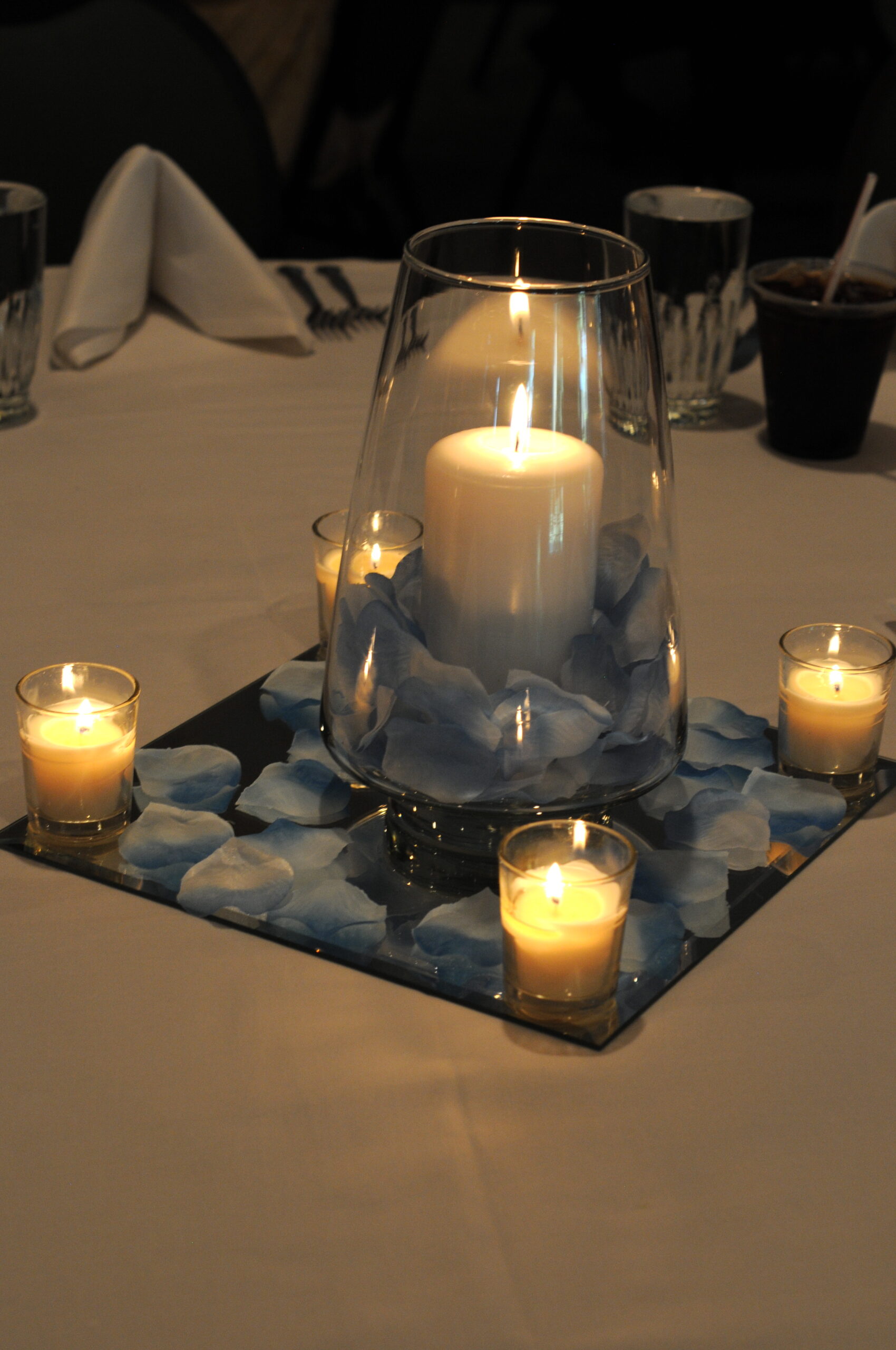 Centerpiece Idea: Mirror Magic
