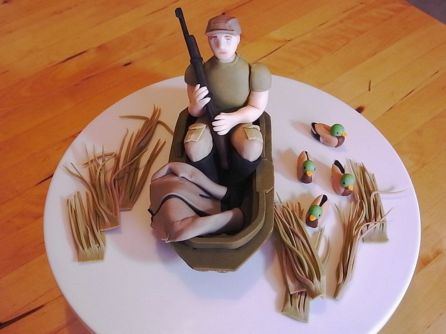 Amazon.com: Duck Hunting Cake Topper Deer Hunter Gone Hunting Camping Theme  for Men Boy Girl Happy Birthday Party Decoration Brown Glitter Supplies :  Grocery & Gourmet Food